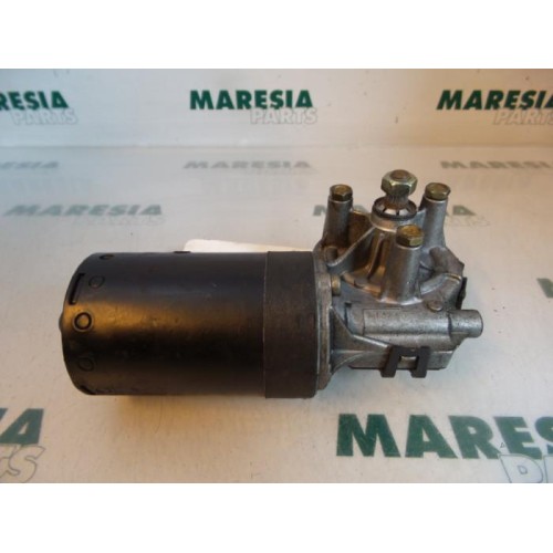 Peugeot - 206 - Front wiper motor