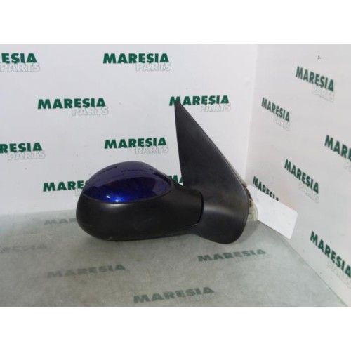 Peugeot - 206 - Wing mirror, right