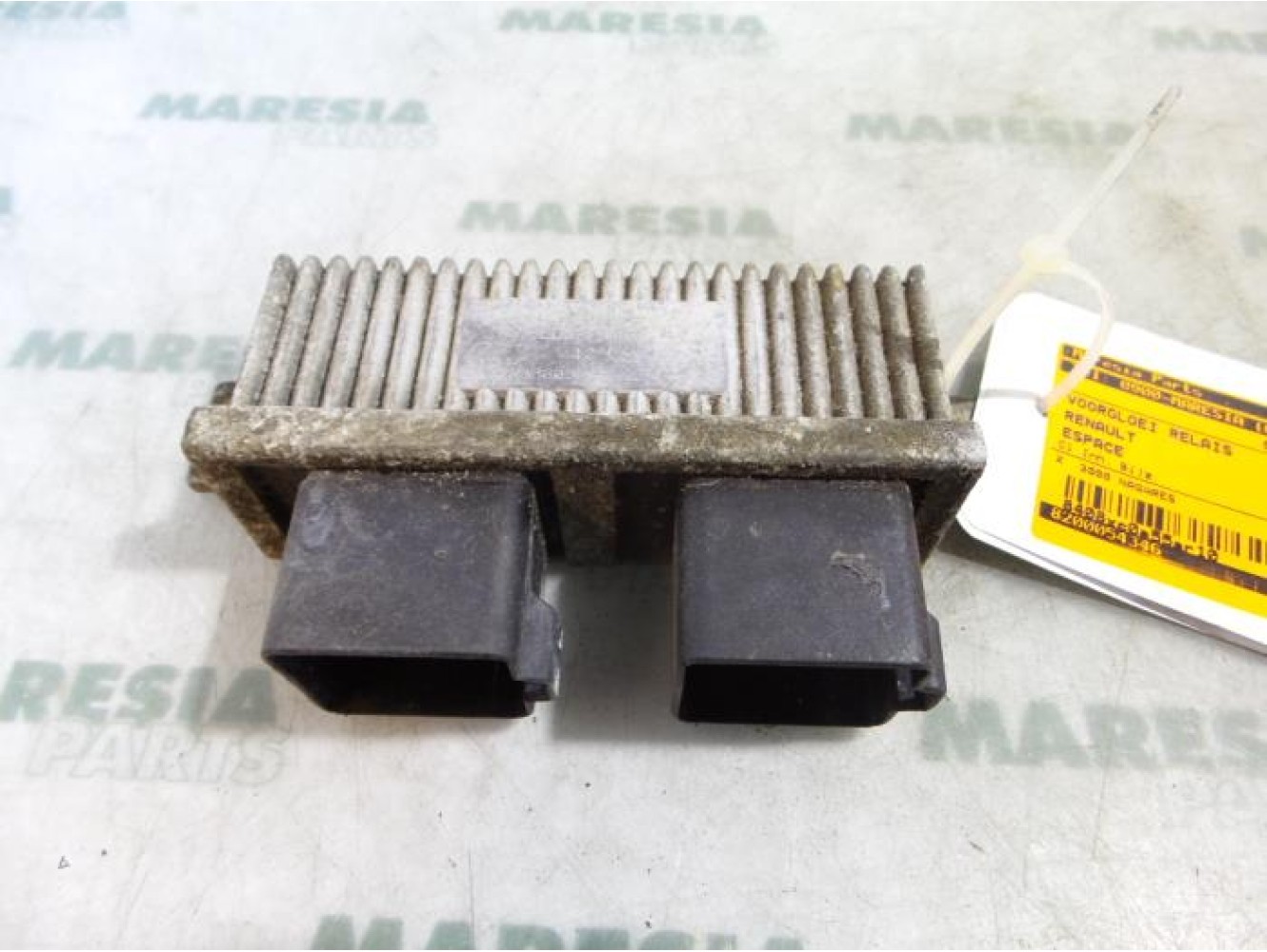 Renault - Espace - Glow plug relay