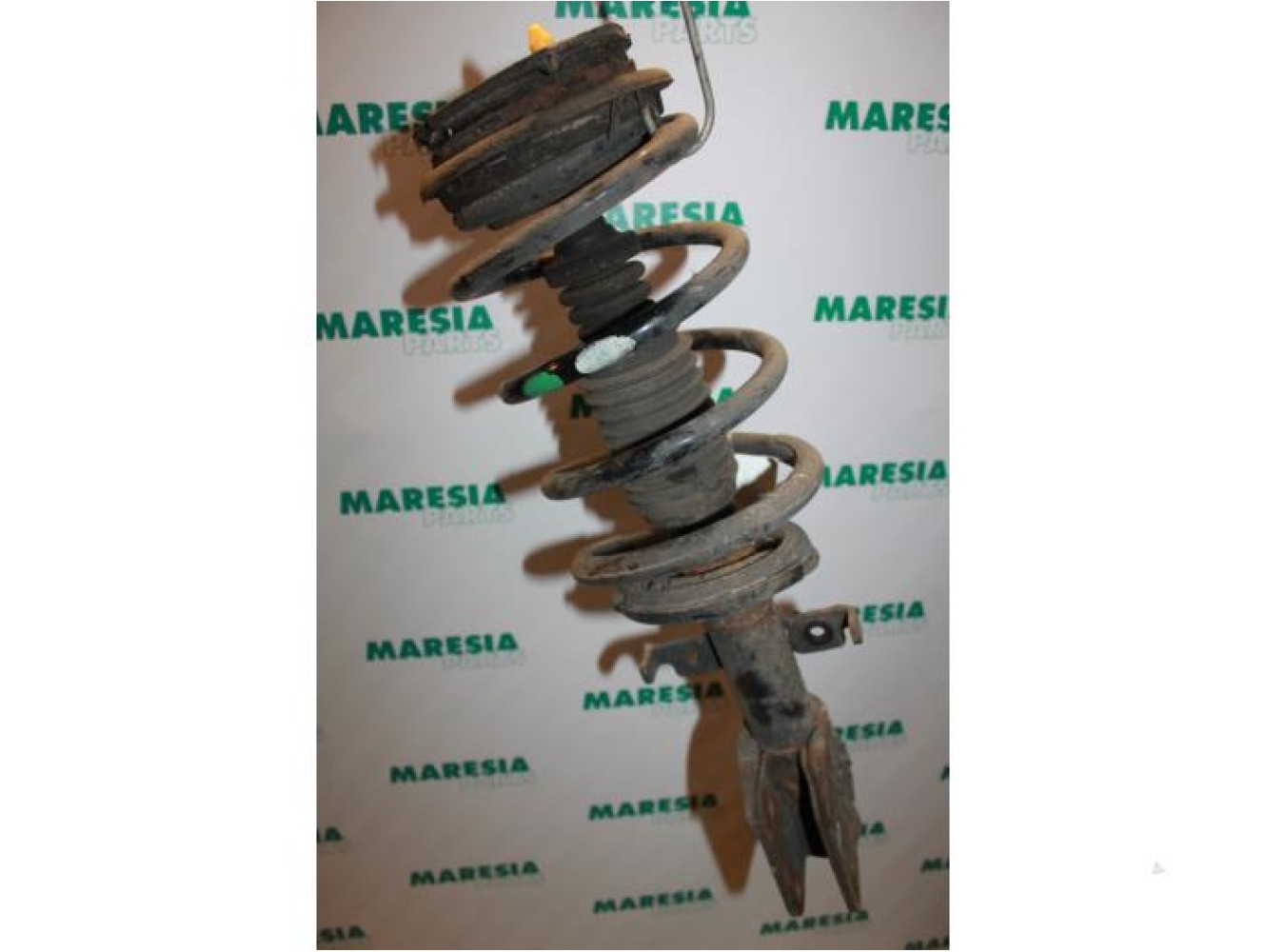 Renault - Espace - Front shock absorber rod, right