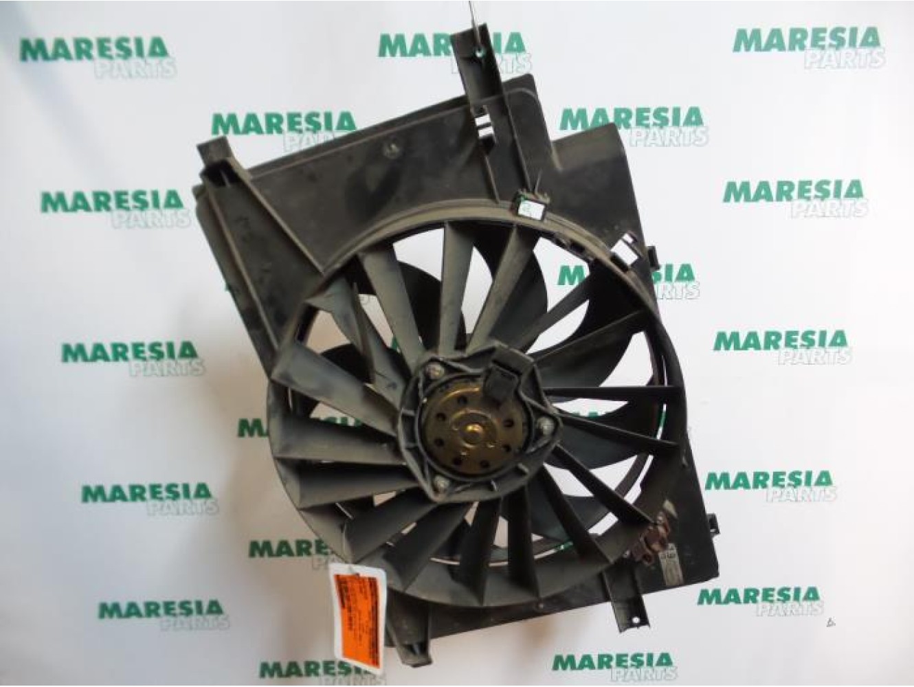 Alfa Romeo - 147 - Fan motor