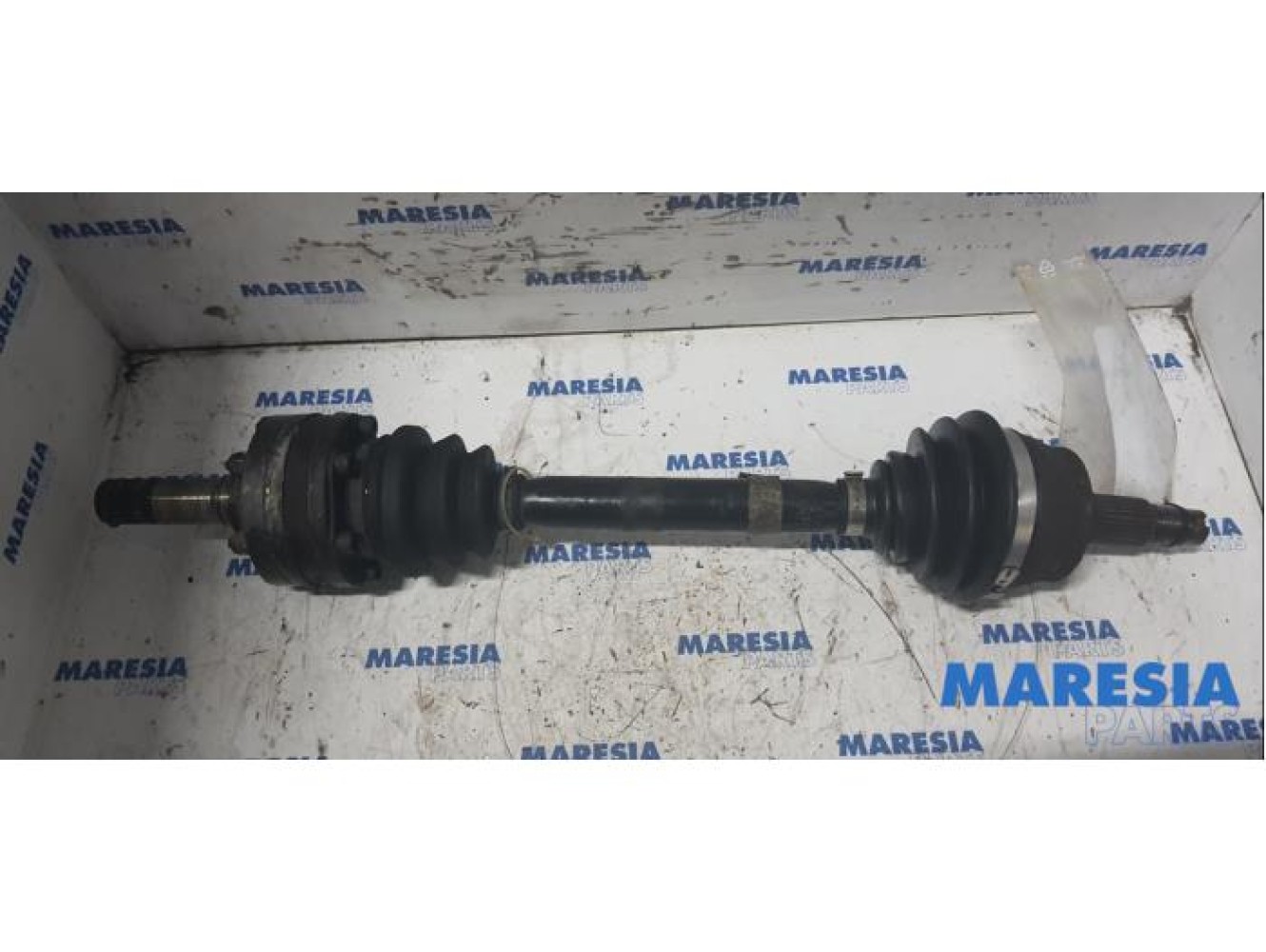 Lancia - Y(Psilon) - Front drive shaft, left