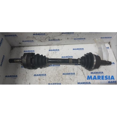 Lancia - Y(Psilon) - Front drive shaft, left