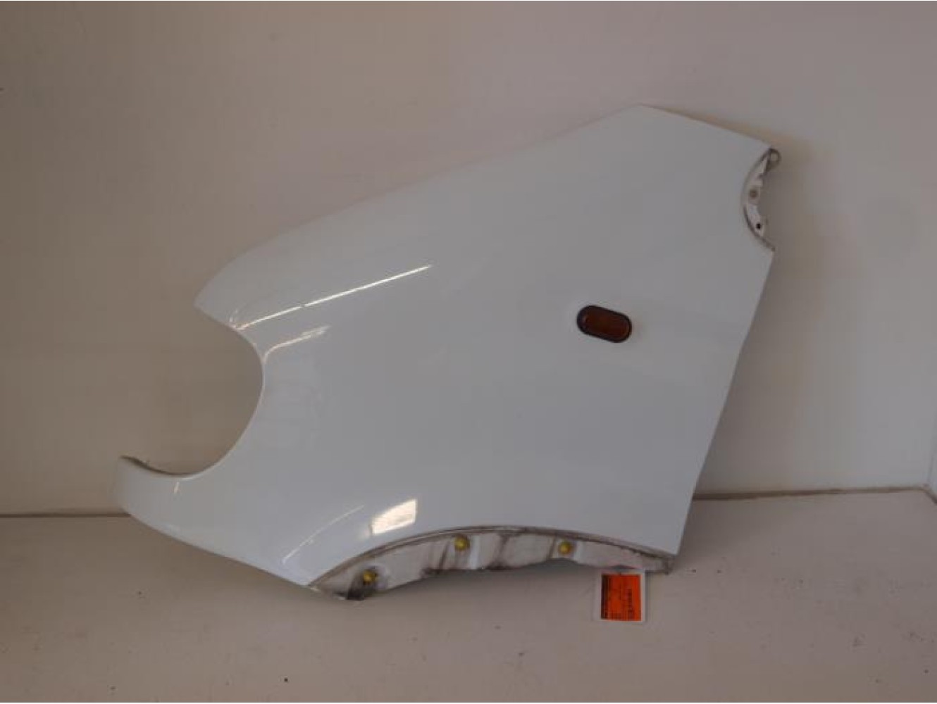 Renault - Master - Front wing, left