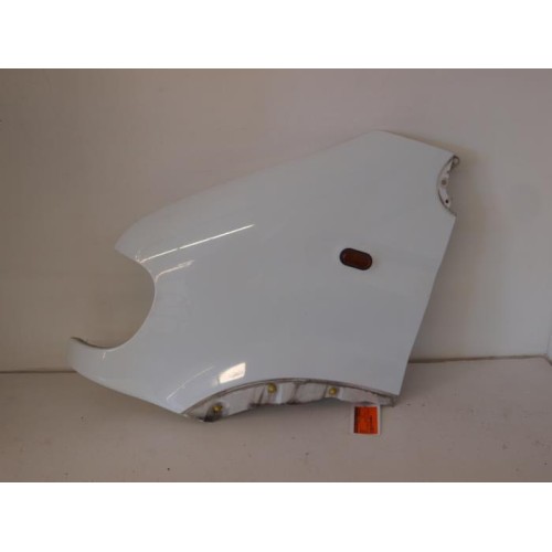 Renault - Master - Front wing, left