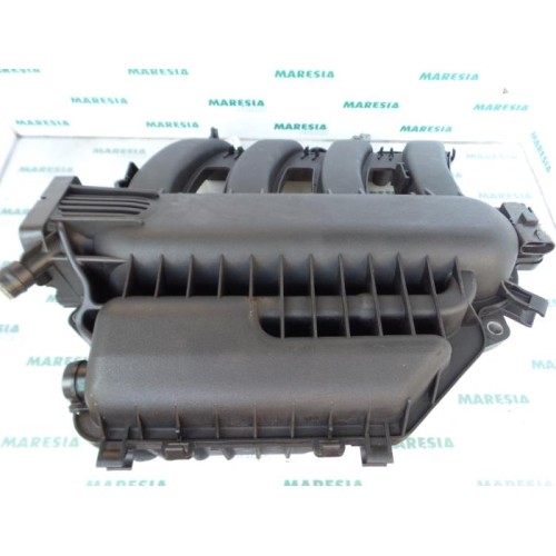 Renault - Megane Scenic - Intake manifold
