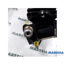 Fiat - Stilo - Front seatbelt, right