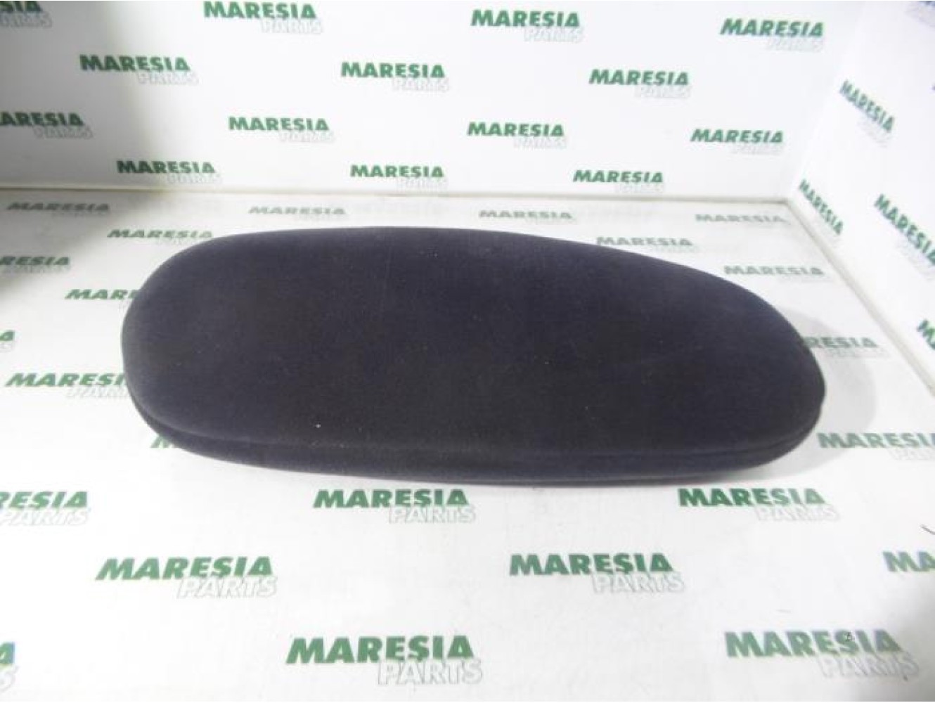 Citroen - C5 - Armrest
