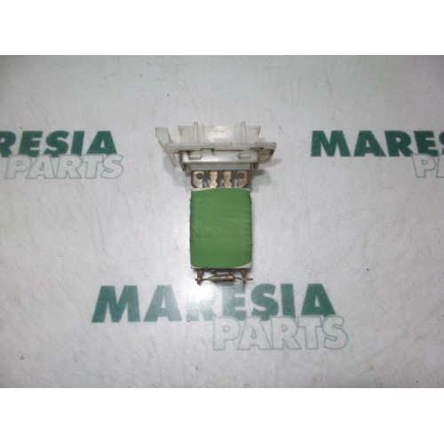 Renault - Master - Heater resistor