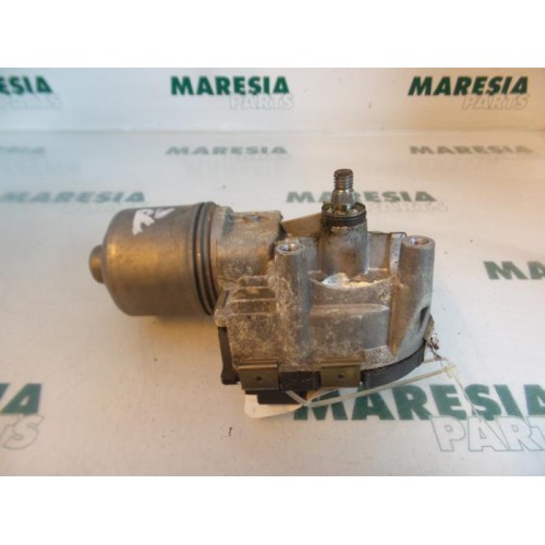 Peugeot - 407 - Front wiper motor