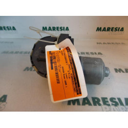 Peugeot - 407 - Front wiper motor
