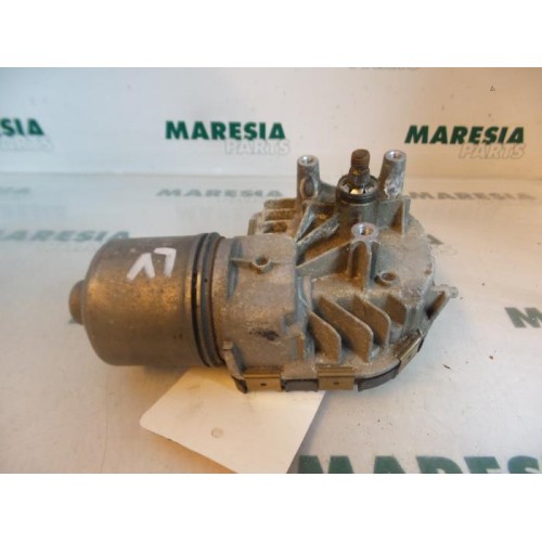 Peugeot - 407 - Front wiper motor