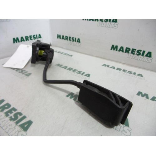 Peugeot - 407 - Throttle pedal position sensor