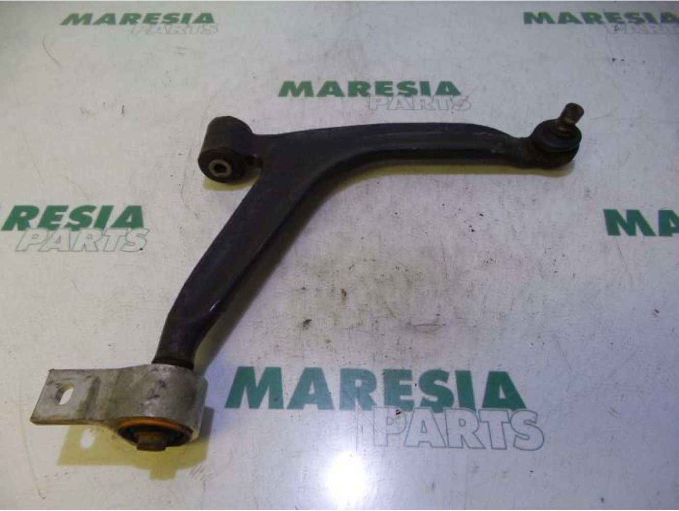 Citroen - Berlingo - Front lower wishbone, right