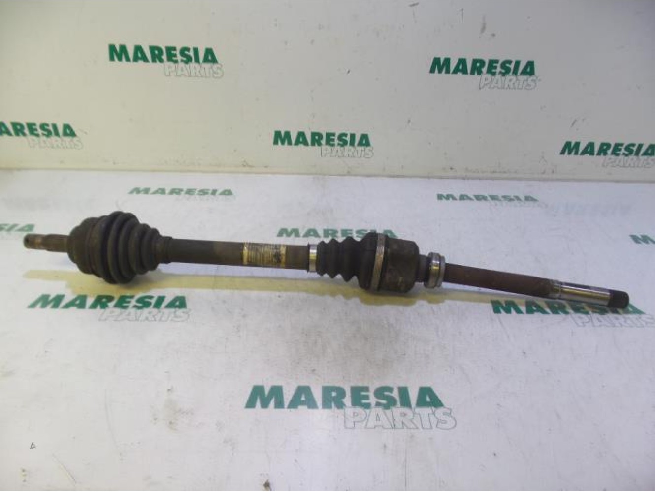 Peugeot - 207 - Front drive shaft, right
