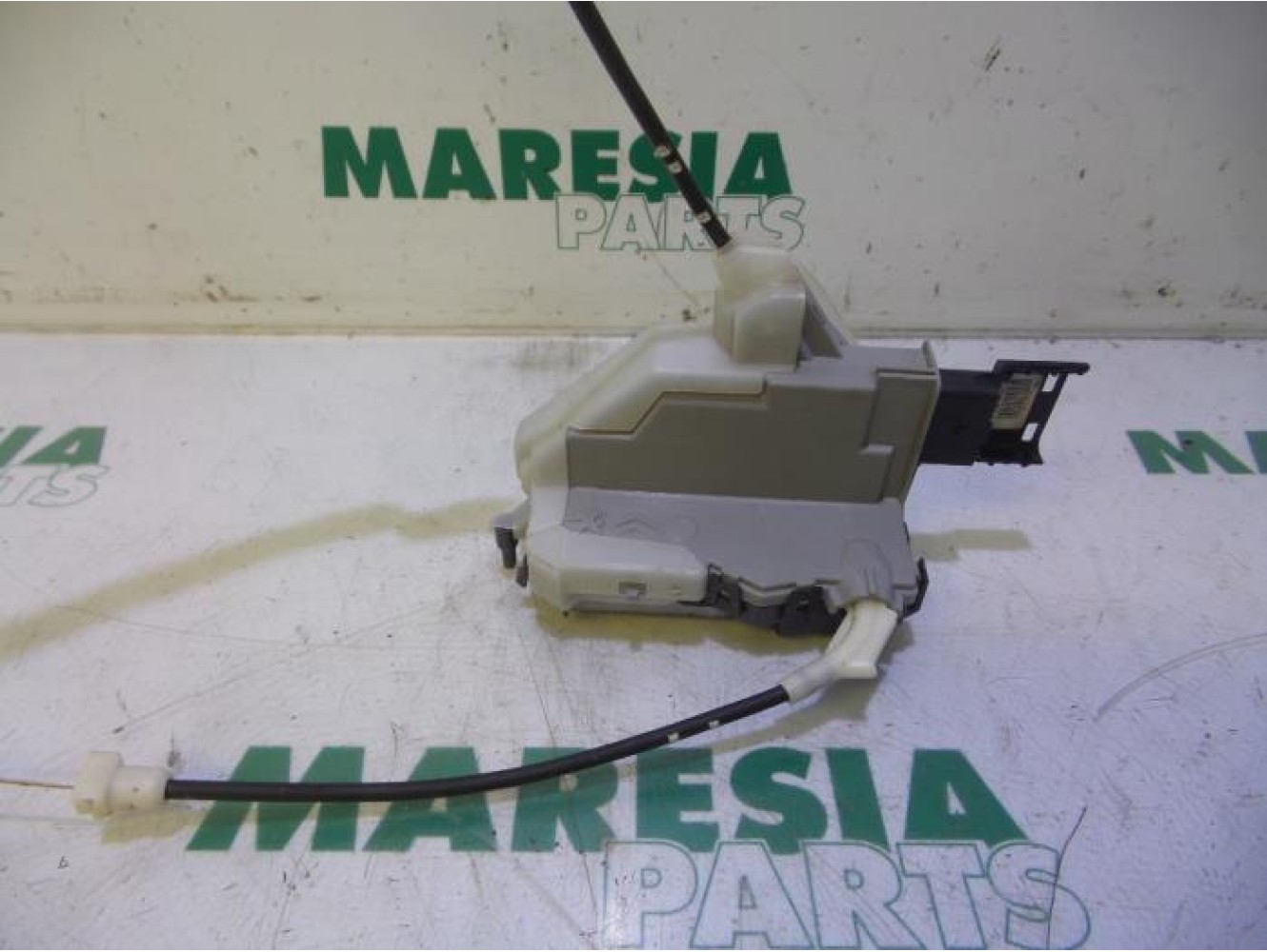 Peugeot - 3008 - Rear door mechanism 4-door, right