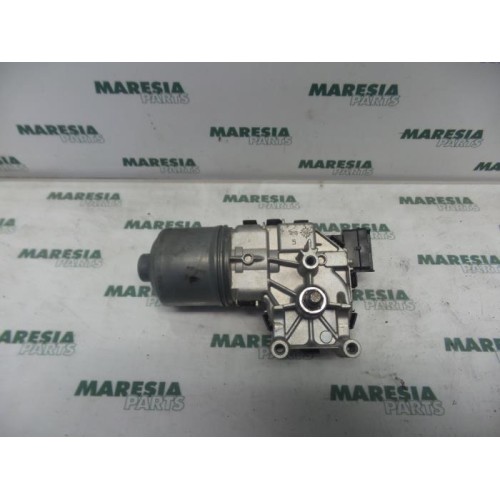 Peugeot - 208 - Front wiper motor