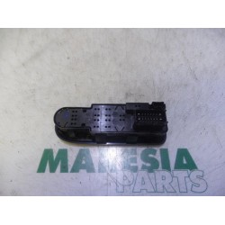 Citroen - C3 - Multi-functional window switch