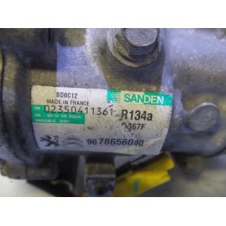 Peugeot - 208 - Air conditioning pump
