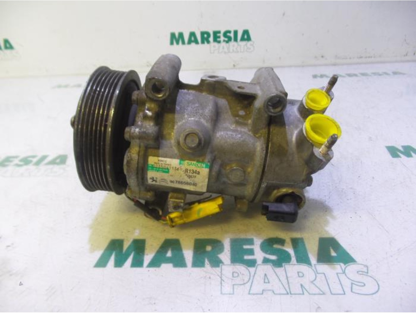Peugeot - 208 - Air conditioning pump