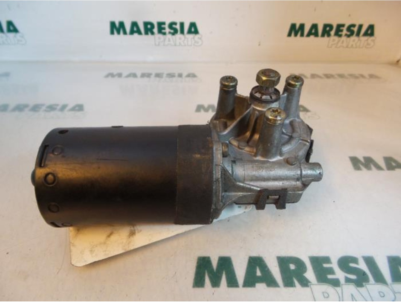 Peugeot - 206 - Front wiper motor