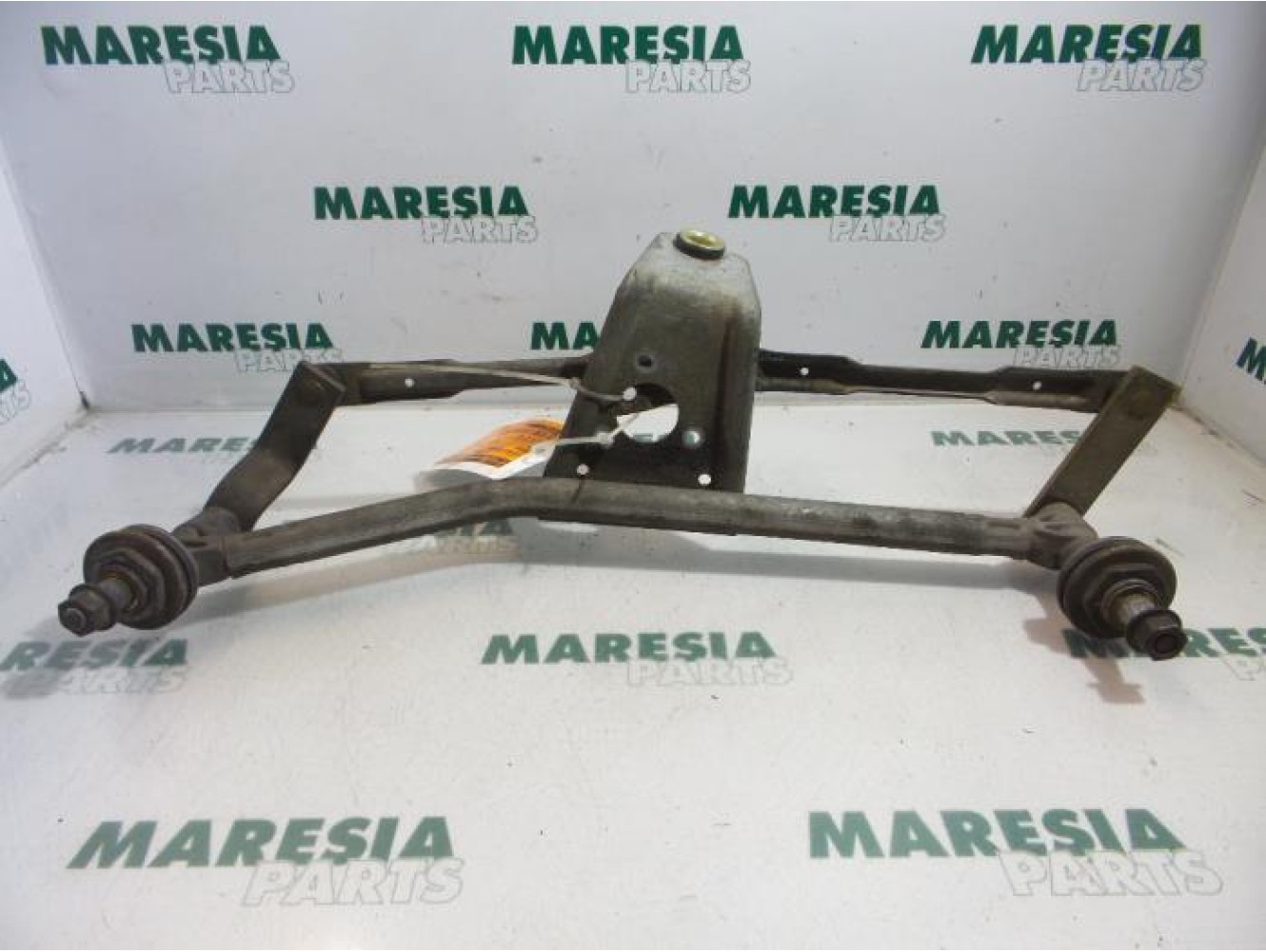 Peugeot - 206 - Wiper mechanism