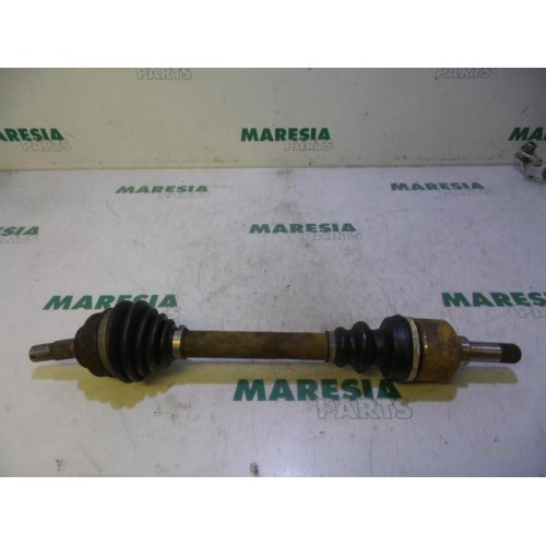 Peugeot - 307 - Front drive shaft, left