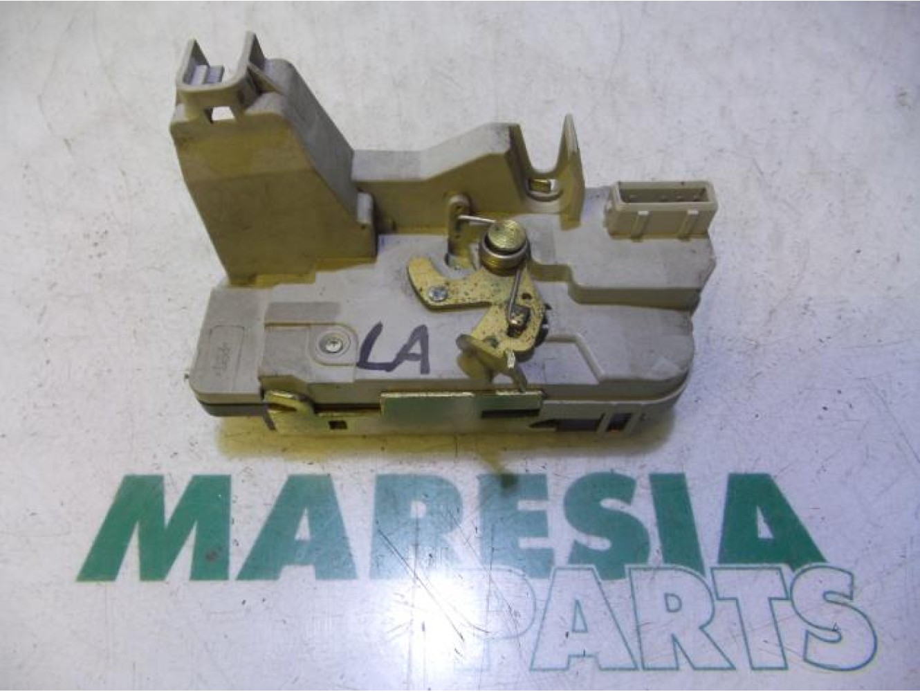 Peugeot - 307 - Rear door lock mechanism 4-door, left