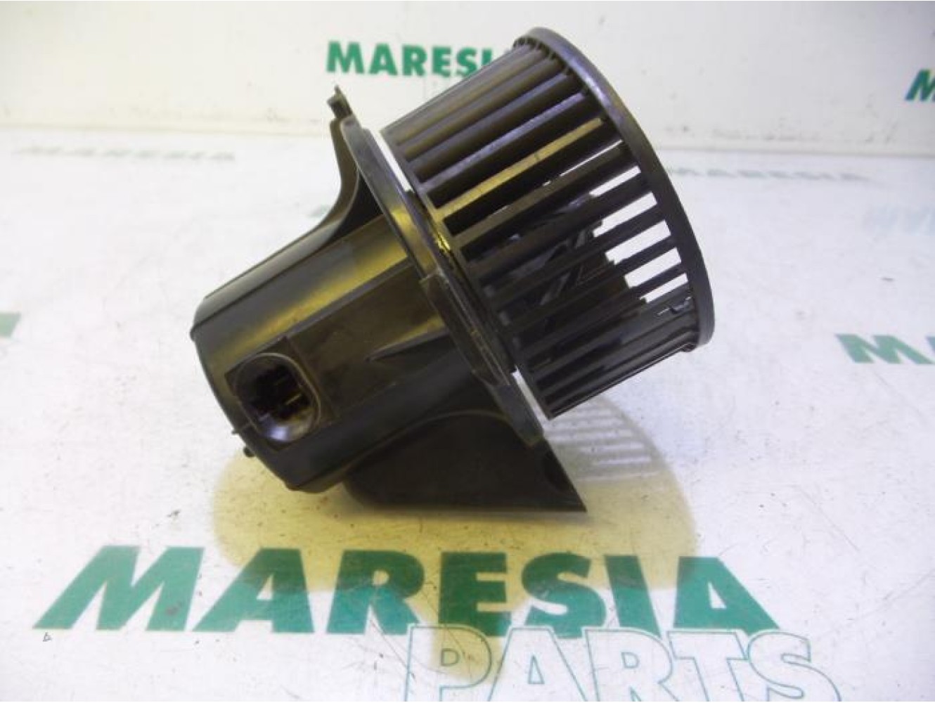 Peugeot - 307 - Heating and ventilation fan motor