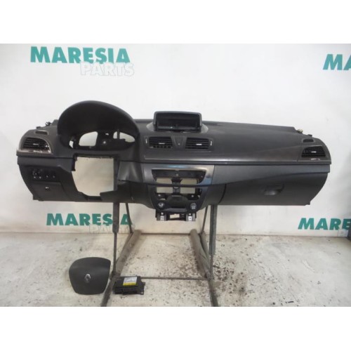 Renault - Megane - Airbag set+module