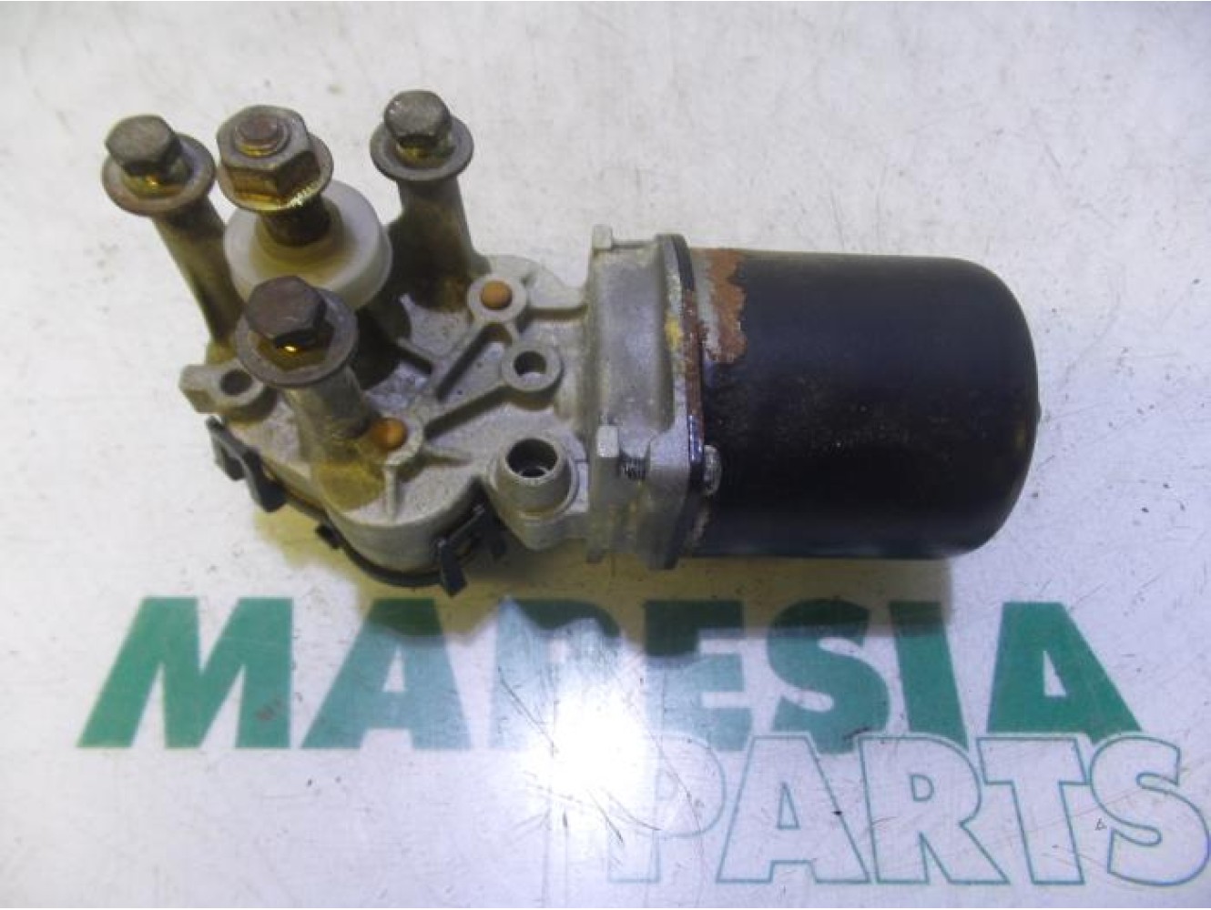 Peugeot - Partner - Front wiper motor