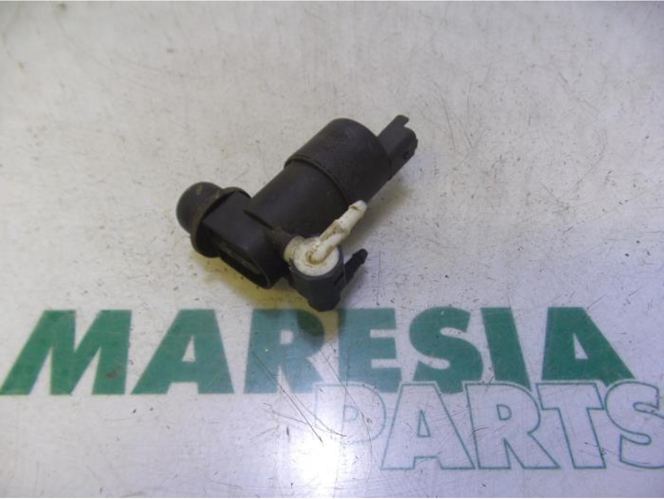 Peugeot - 207 - Scheibensprüherpumpe vorne