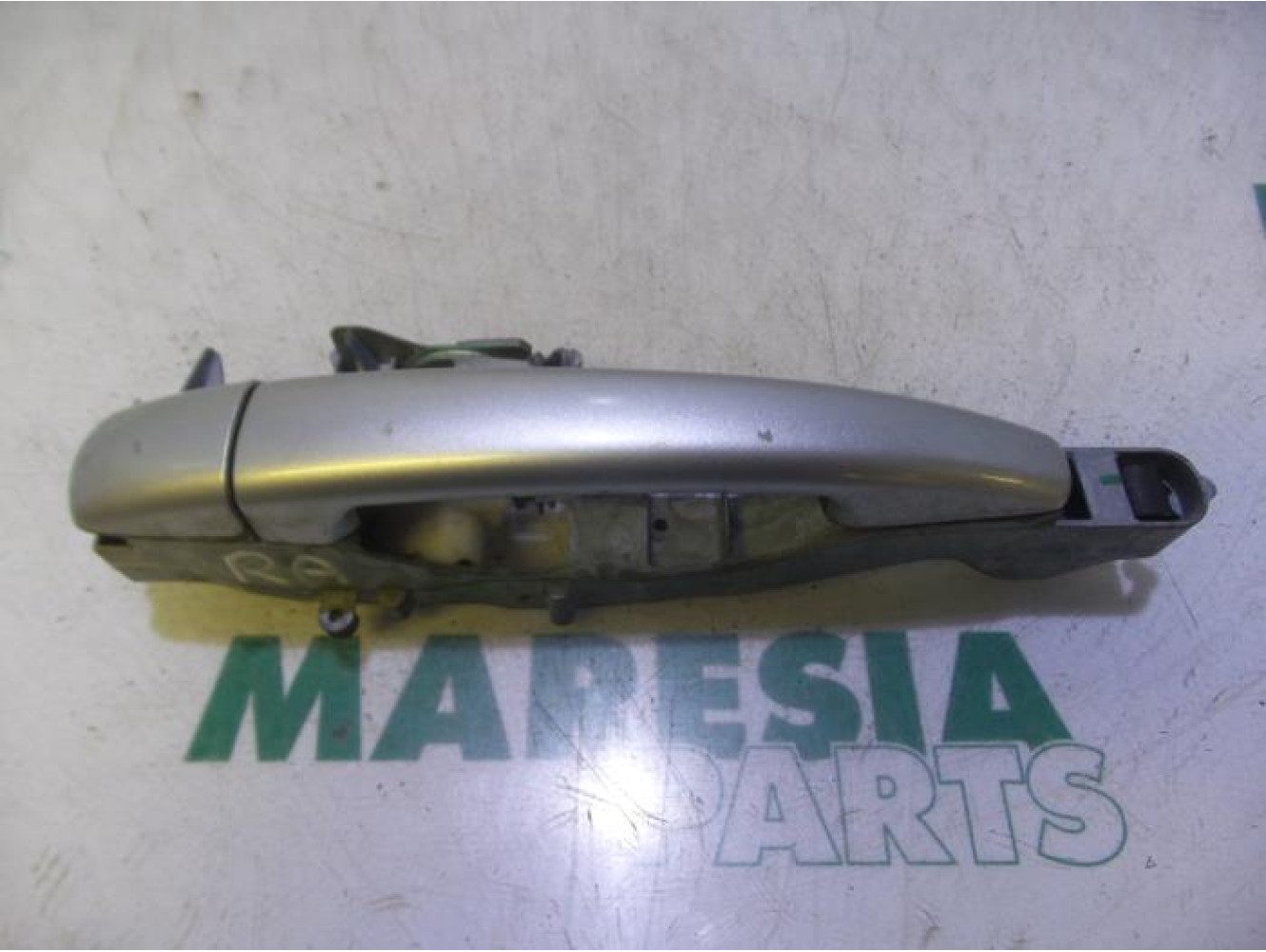 Peugeot - 207 - Poignée portière 4portes arrière droite