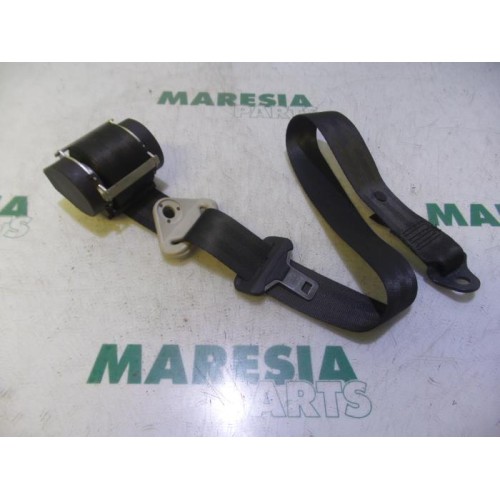 Peugeot - 207 - Rear seatbelt, left