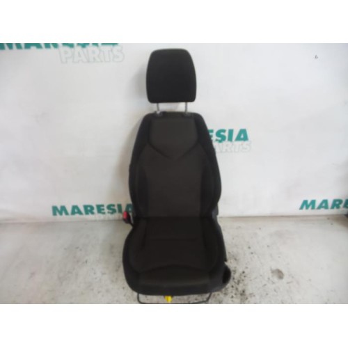 Peugeot - 308 - Seat, left