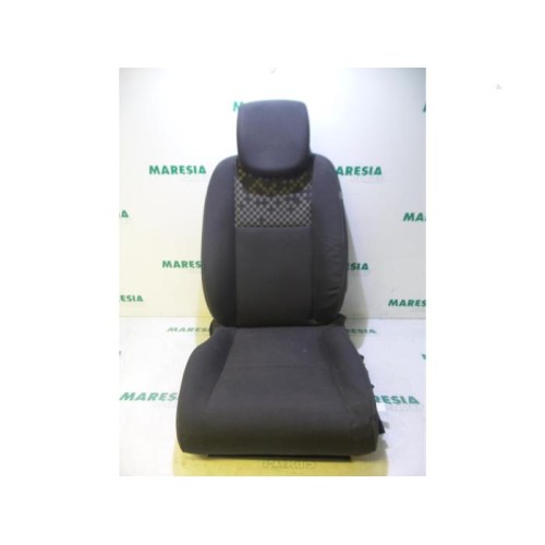 Renault - Megane - Sitz Verkleidung links