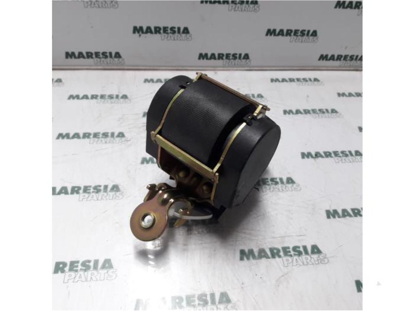 Renault - Megane - Front seatbelt, right