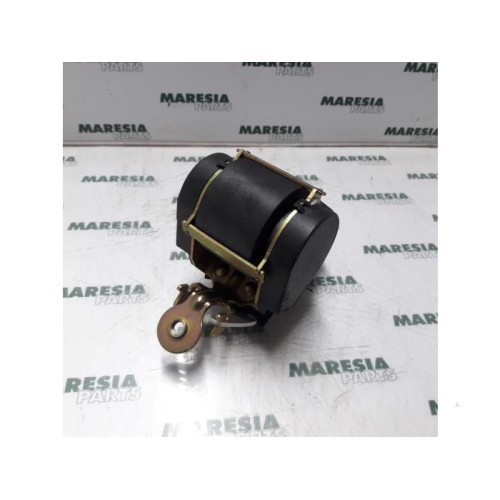 Renault - Megane - Front seatbelt, right