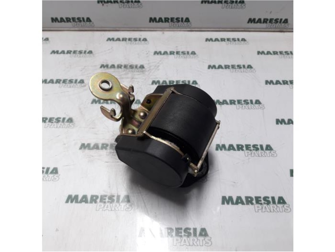 Renault - Megane - Front seatbelt, right