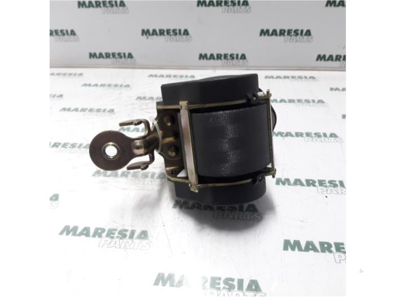 Renault - Megane - Front seatbelt, right