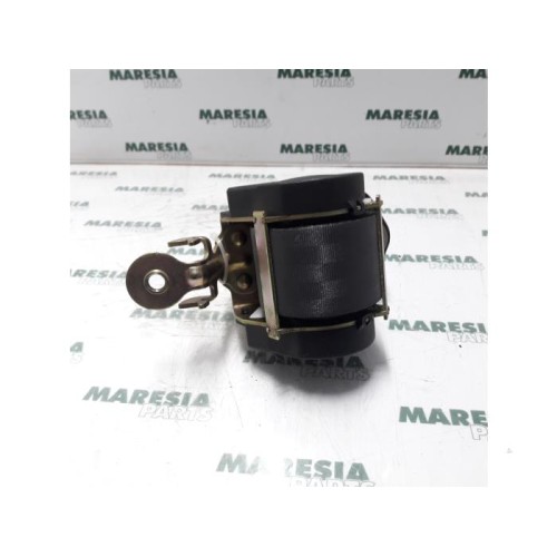 Renault - Megane - Front seatbelt, right