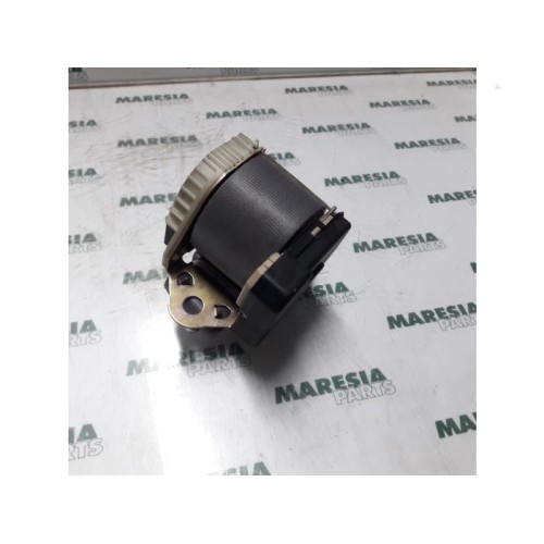 Renault - Megane - Front seatbelt, right