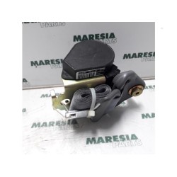 Renault - Megane - Front seatbelt, right