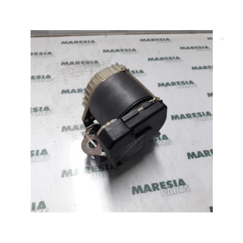 Renault - Megane - Front seatbelt, right