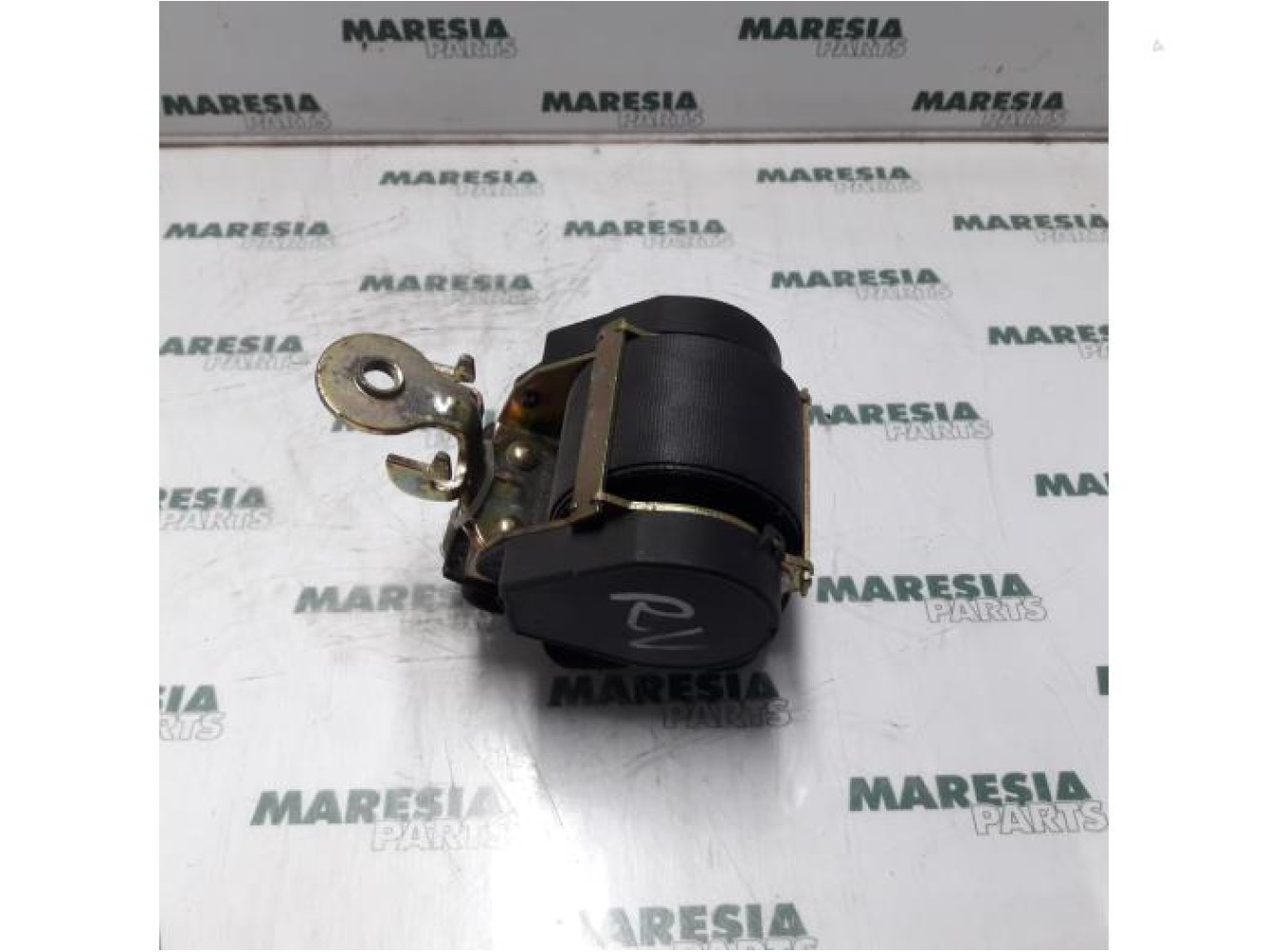 Renault - Megane - Front seatbelt, right