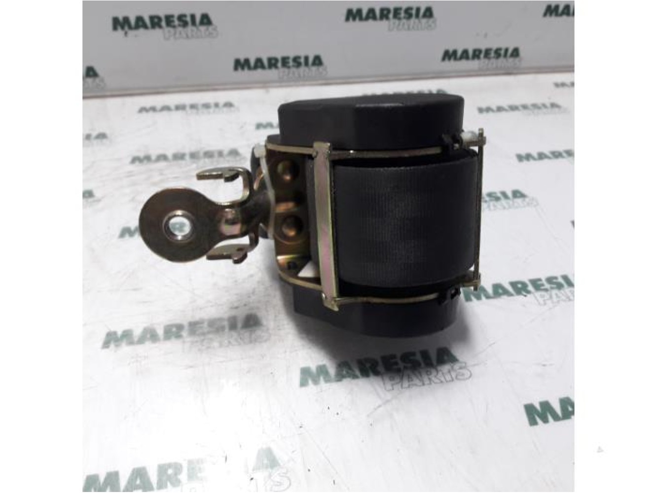Renault - Megane - Front seatbelt, right