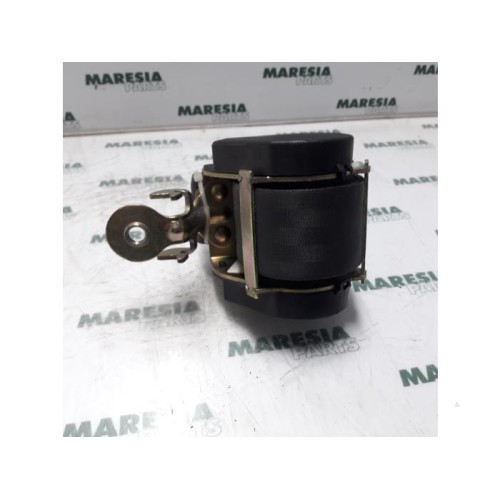 Renault - Megane - Front seatbelt, right