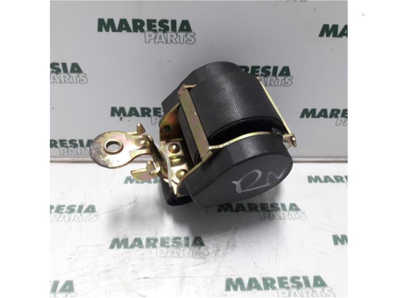 Renault - Megane - Front seatbelt, right