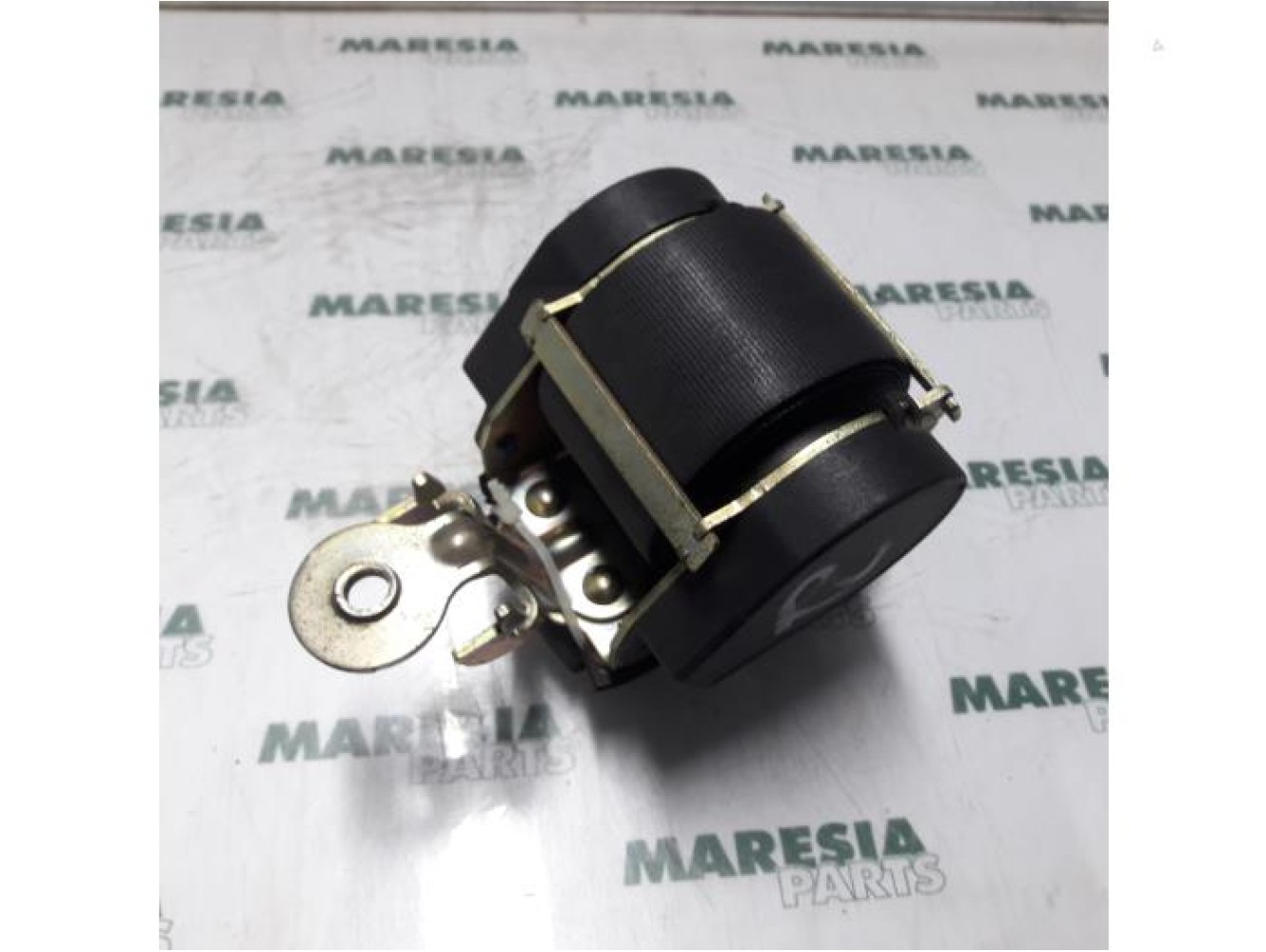 Renault - Megane - Front seatbelt, right