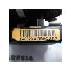 Renault - Megane - Front seatbelt, right